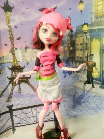 draculaura rollers, comme Cléo elle n'a jamas été édité