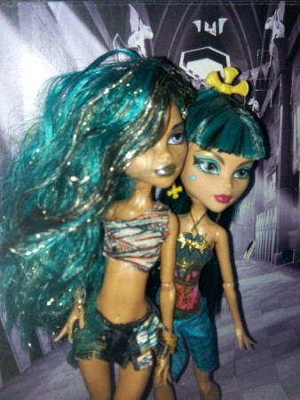 Néféra et Cléo, version plage